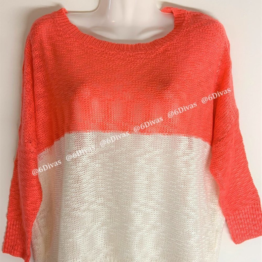Womens Knit Sweater Lightweight Coral Cream Top Fall Spring Top Size S  M  L  XL